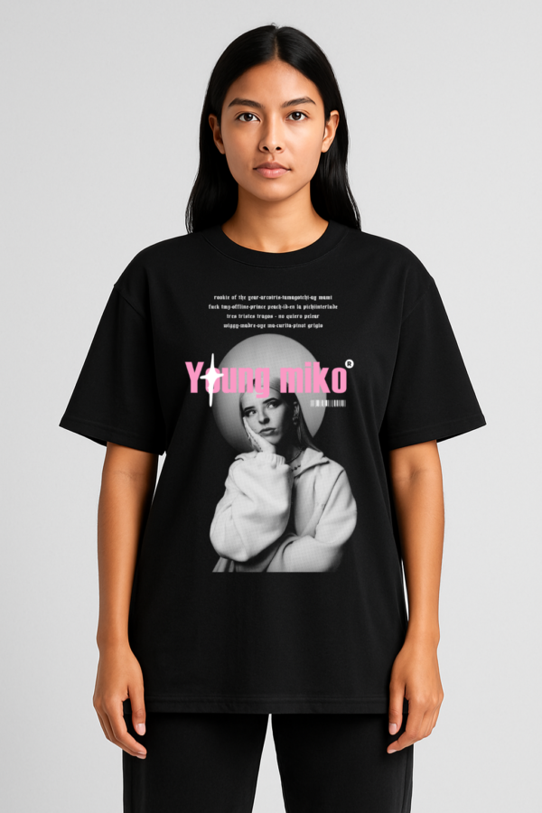 PLAYERA YOUNG MIKO UNISEX MANGA CORTA